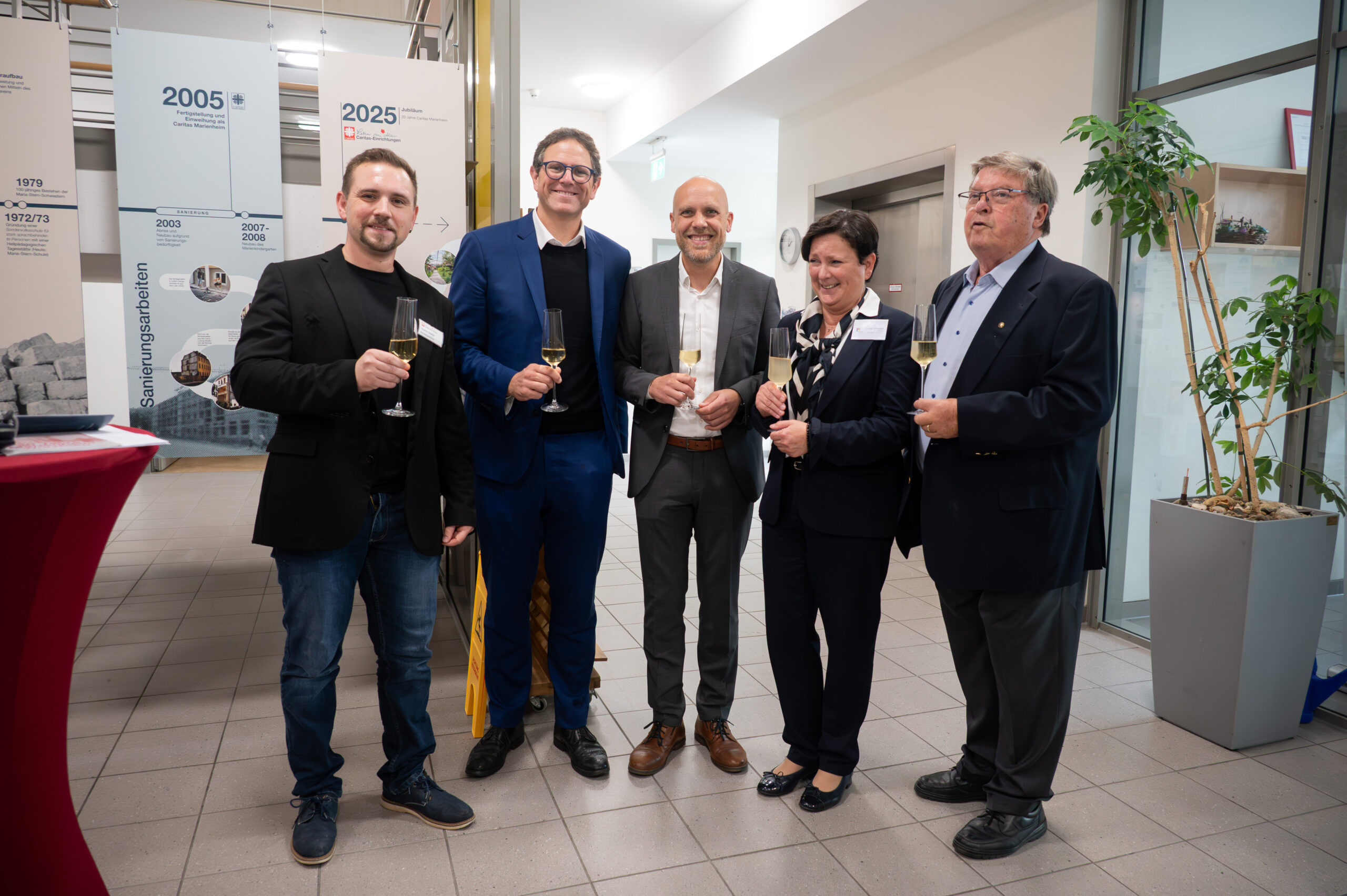 20 Jahre Marienheim CEG - Gruppenfoto Siedler, Heilig, Sperrle, Schweitzer, Bauer
