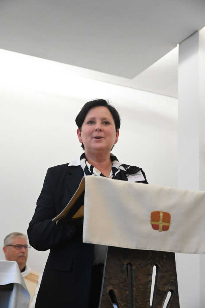20 Jahre Marienheim - Schweitzer Marienverein bei Ansprache